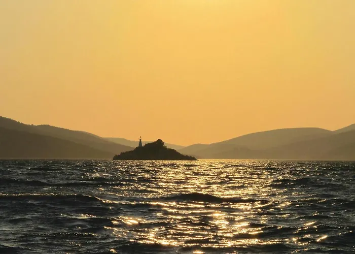 Stunning In With Wifi Apartman Trogir