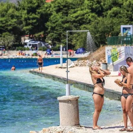 Stunning In With Wifi